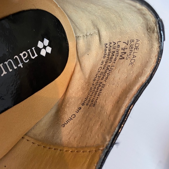 NATURALIZER Black Patent Leather Buckle Flats - Picture 6 of 6